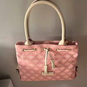 Brand New never used Dooney & Bourke Bag